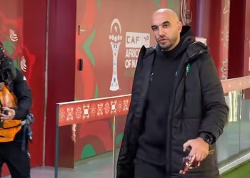 صحفي يكشف الوجهة الجديدة لوليد الركراكي بعد مغادرته المنتخب المغربي 
