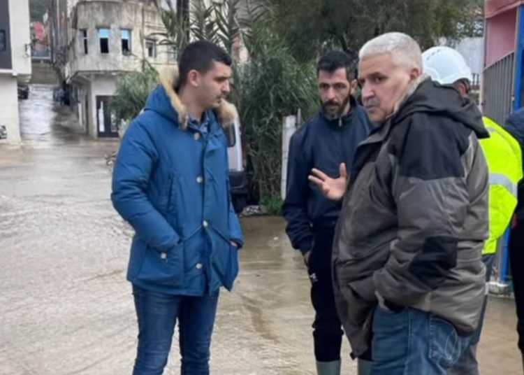 رئيس جماعة اكزناية