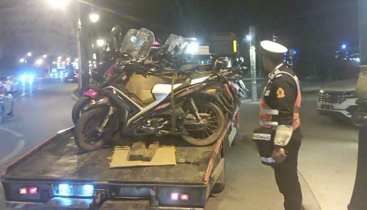 قبيل اليوم الوطني للسلامة الطرقية.. أرقام رسمية مقلقة لضحايا الدراجات النارية بالمغرب