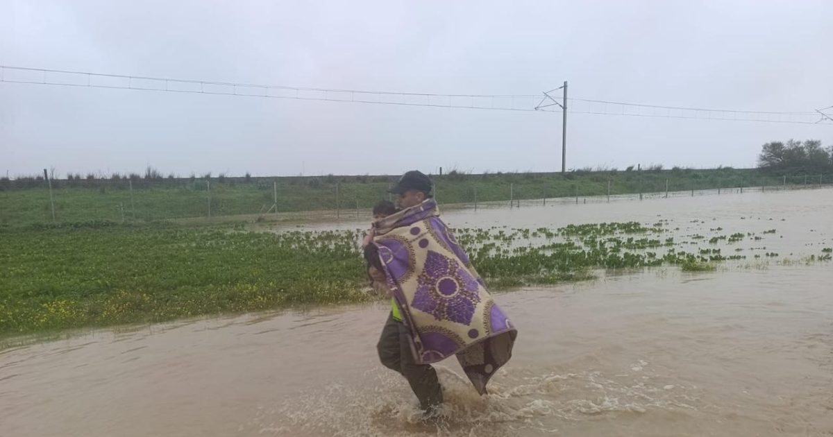 سكان بوجديان يطلقون صرخة استغاثة بعد نزوح متضرري فيضانات القصر الكبير