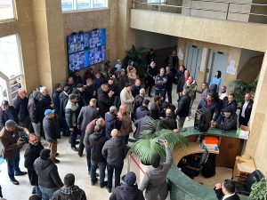 وقفة احتجاجية لموظفي جماعة طنجة