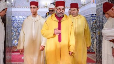 خطبة عيد الفطر أمام الملك محمد السادس يُبشر الصائمين المتقين بالرضى و القبول