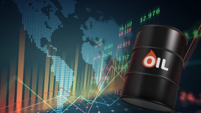 أسعار النفط تواصل الارتفاع تزامنا مع الحرب الأمريكية الإيرانية