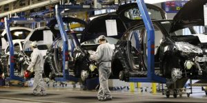 قطاع السيارات.. هل يكتفي المغرب بدور مصنع للغير أم يتجه لبناء قوة صناعية حقيقية؟