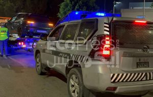 الدرك الملكي أثناء معاينة حادث اختطاف شخص من داخل سيارته باكزناية