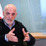 ملعب مغربي يحتضن مباريات الليغا... خافيير تيباس رئيس رابطة الدوري الإسباني يفجر مفاجأة