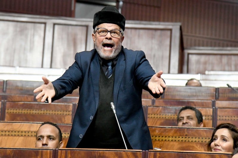 القصر الكبير.. صفقة وجبات بـ10 ملايين سنتيم تثير تساؤلات حول تدبير المال العام