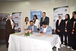 توقيع عقود عمل لمستفيدي برنامج Aérochance 