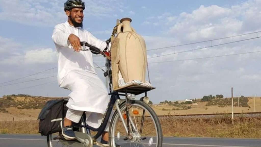 بعد شكاية من سيمو القصر الكبير.. الأمن ينهي النشاط الرقمي لأبو حفصة