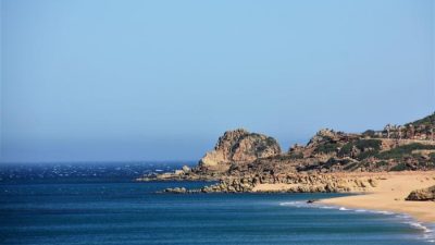 موجة حر استثنائية تضرب المغرب والحرارة تقترب من 42 درجة بهذه المناطق
