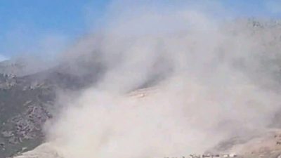 صورة تبين الغبار الكثيف الصاعد من المقالع العشوائية بتطوان