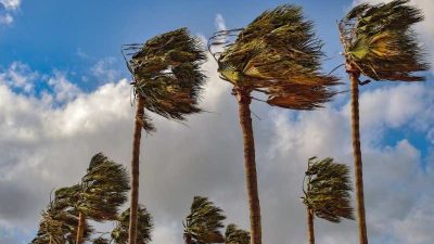 رياح قوية مرتقبة بطنجة-أصيلة.. الأرصاد الجوية تصدر نشرة إنذارية من مستوى برتقالي