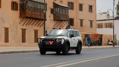 بقدرات ذكية وتطوير مغربي 100%.. الأمن الوطني يشرع في العمل الميداني بسيارتي "أمان" و"مدار" بالعاصمة الرباط
