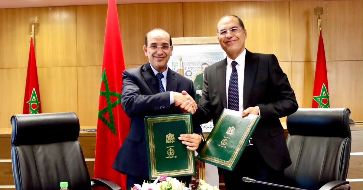 رئاسة النيابة العامة وصندوق الإيداع والتدبير يعززان التحول الرقمي باتفاق يهم مهنة التوثيق