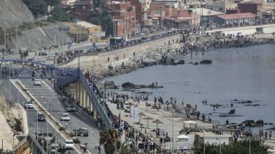 مصطفى بن عبد الغفور يقدم قراءة مغايرة لأحداث الهجرة الجماعية نحو باب سبتة